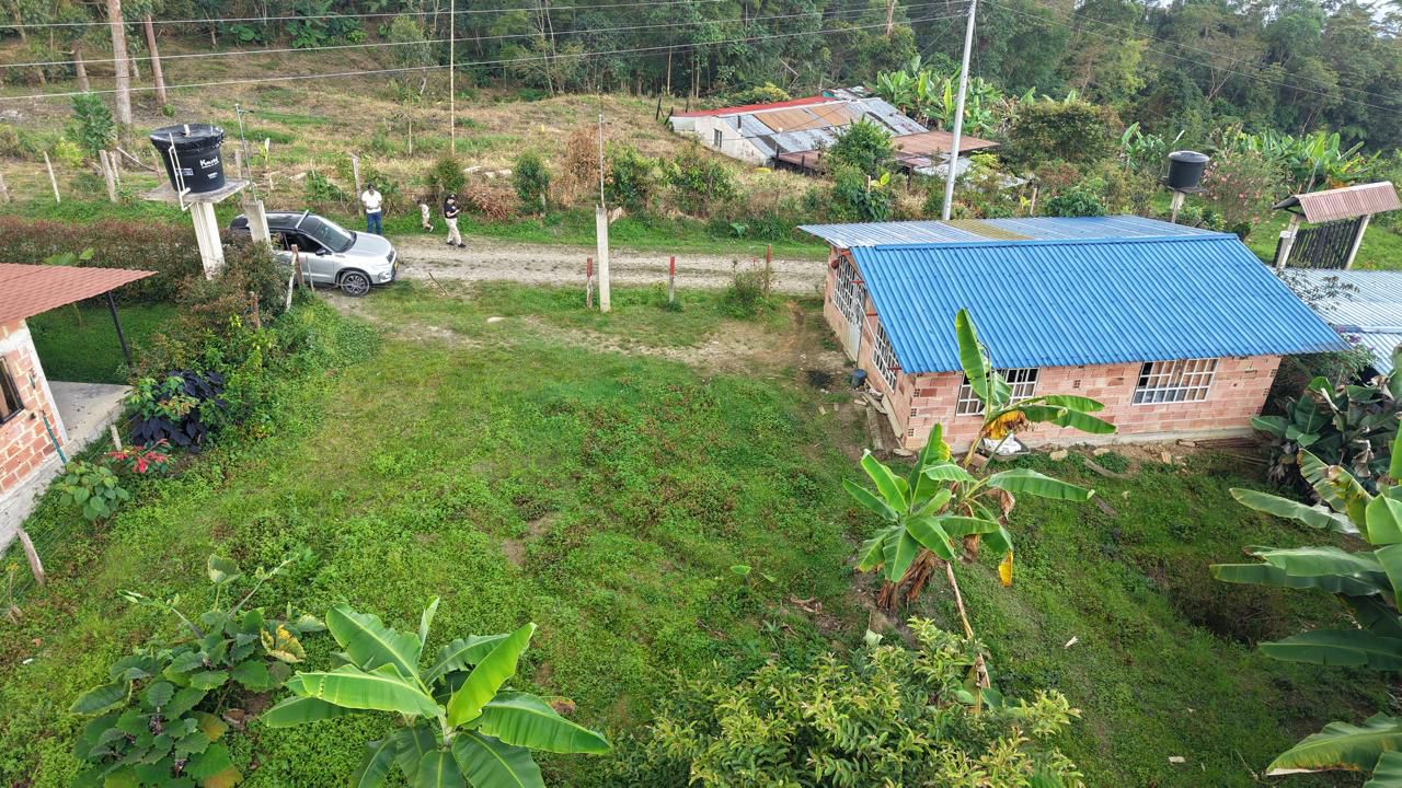 Casa lote de 1800 metros