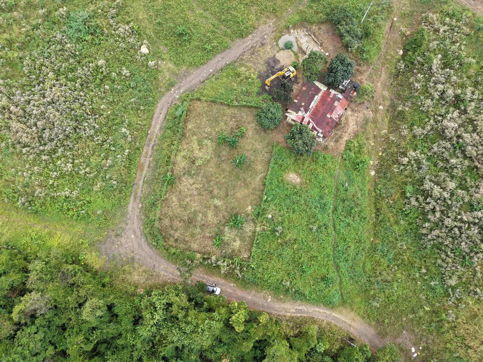 Lote en mesitas 1000 metros esquinero